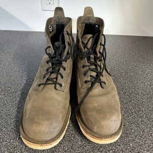 Nicely used Origin Maine Boots
